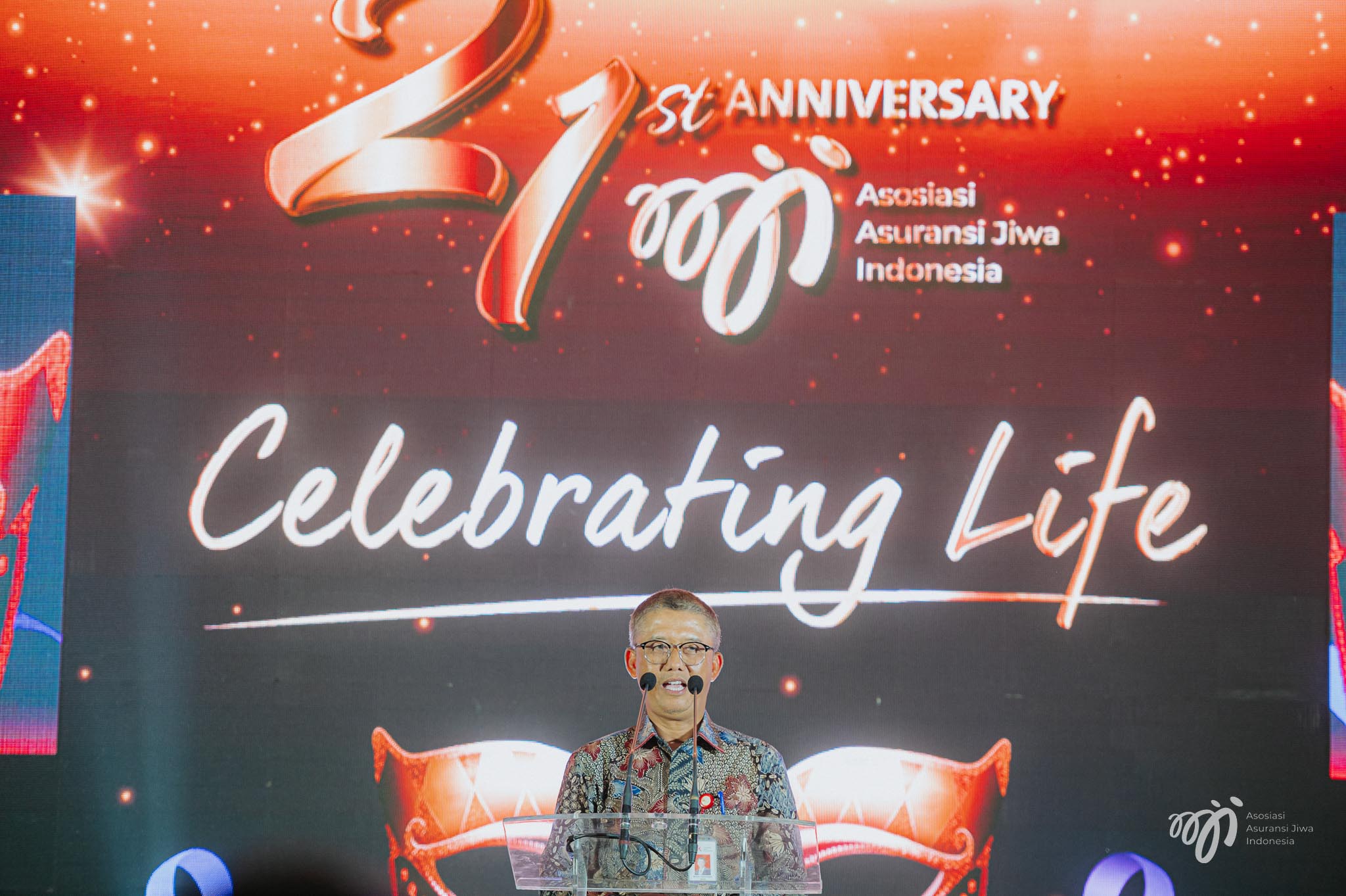 HUT 21 AAJI Celebrating Life